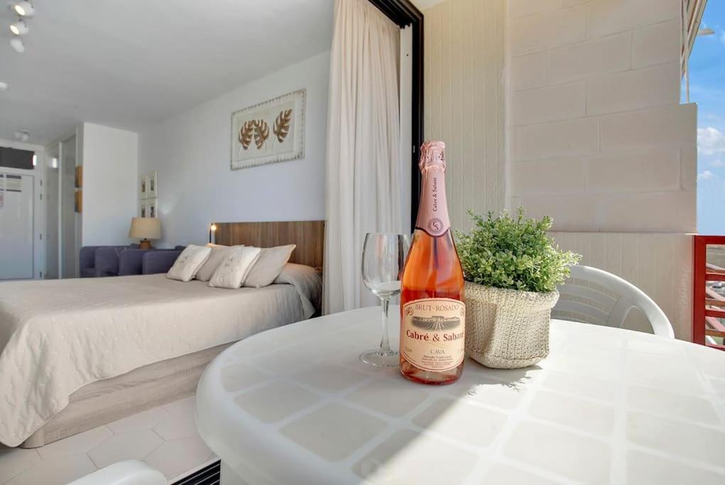 Alexander Apartment Playa De Las Americas Eksteriør billede