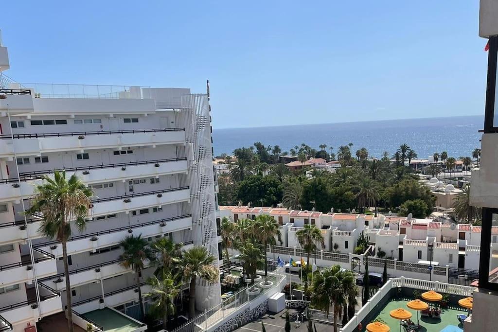 Alexander Apartment Playa De Las Americas Eksteriør billede